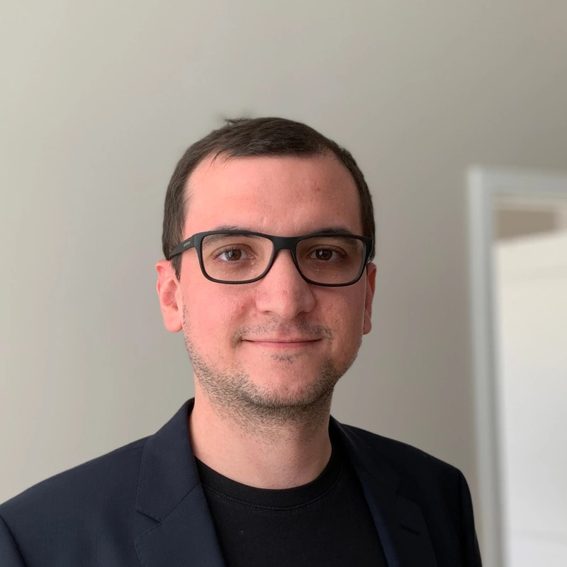 Tolga Bolukbasi